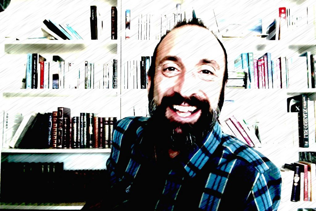 Julien Amic, lecteur et chroniqueur de science fiction, blogueur du site les-carnets-dystopiques.fr